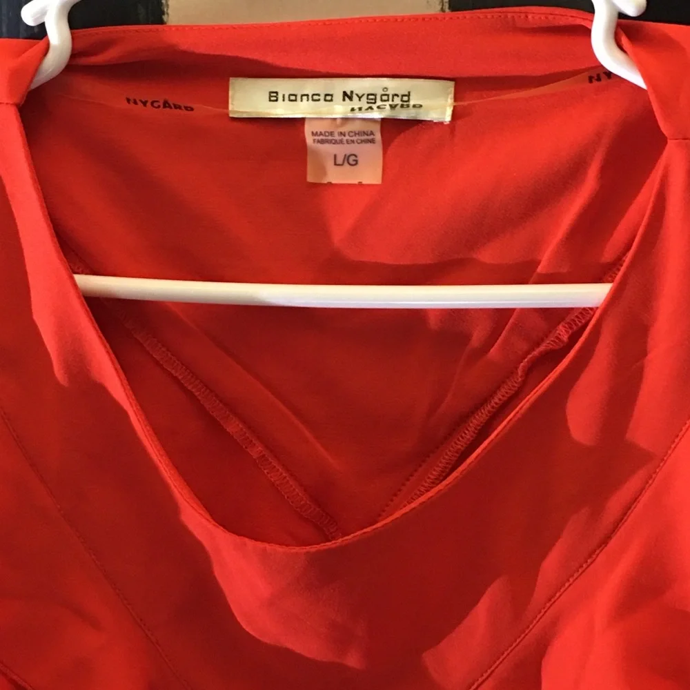 NWT Red Ruffled Top - Picture 2 of 4